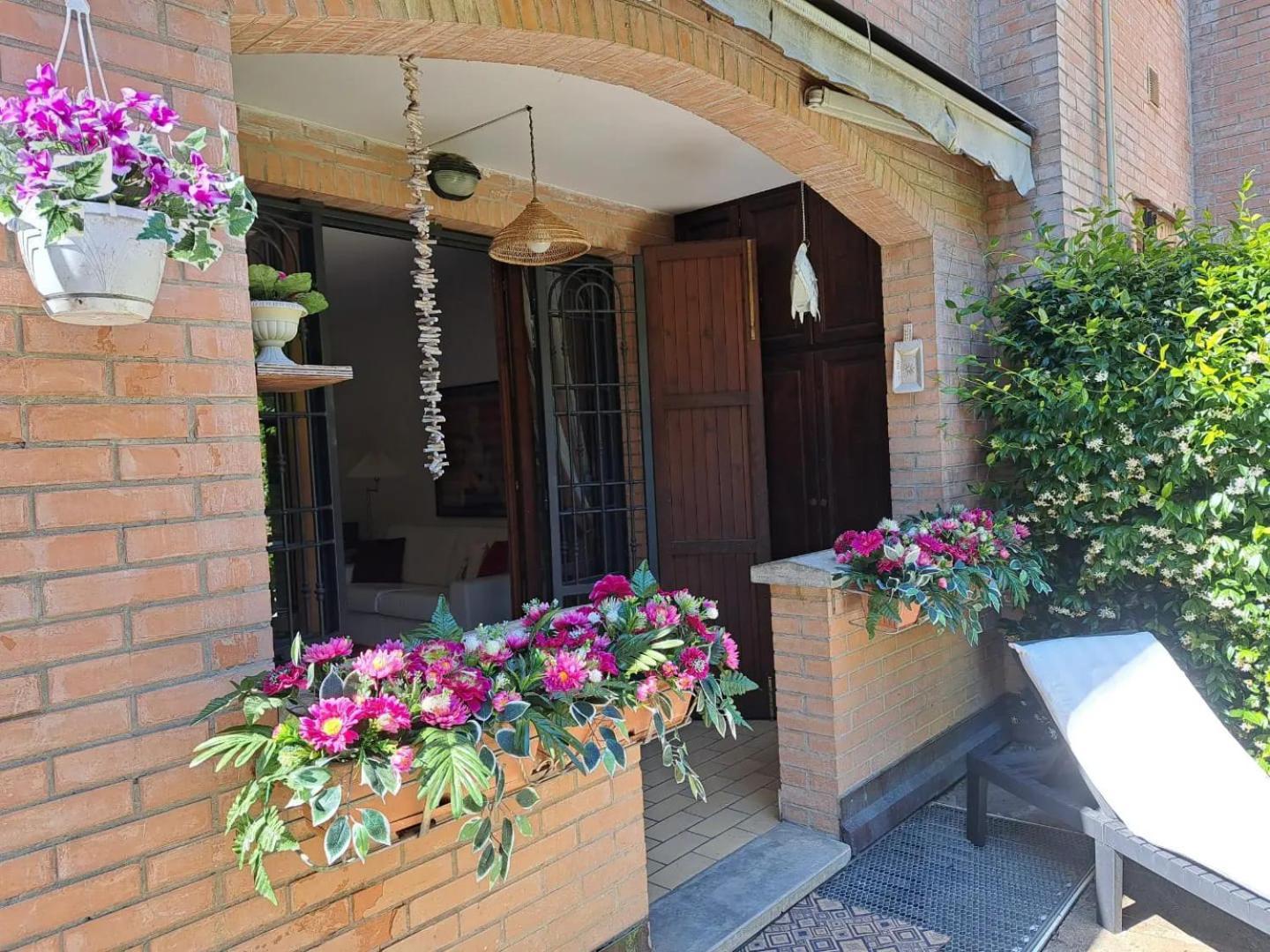 Casa Vacanze Viaggi Dipinti 蒙特伦齐奥 外观 照片